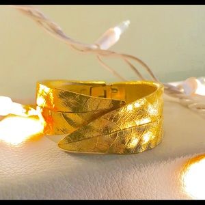 Gold Leaf Design Cuff Bracelet